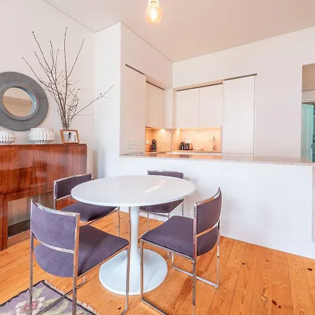 Guestready - S. Bento Bright Apartment *